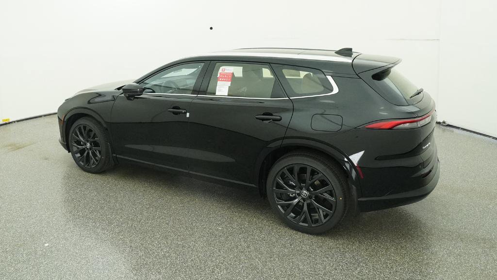 New 2025 Toyota Crown Signia image 11