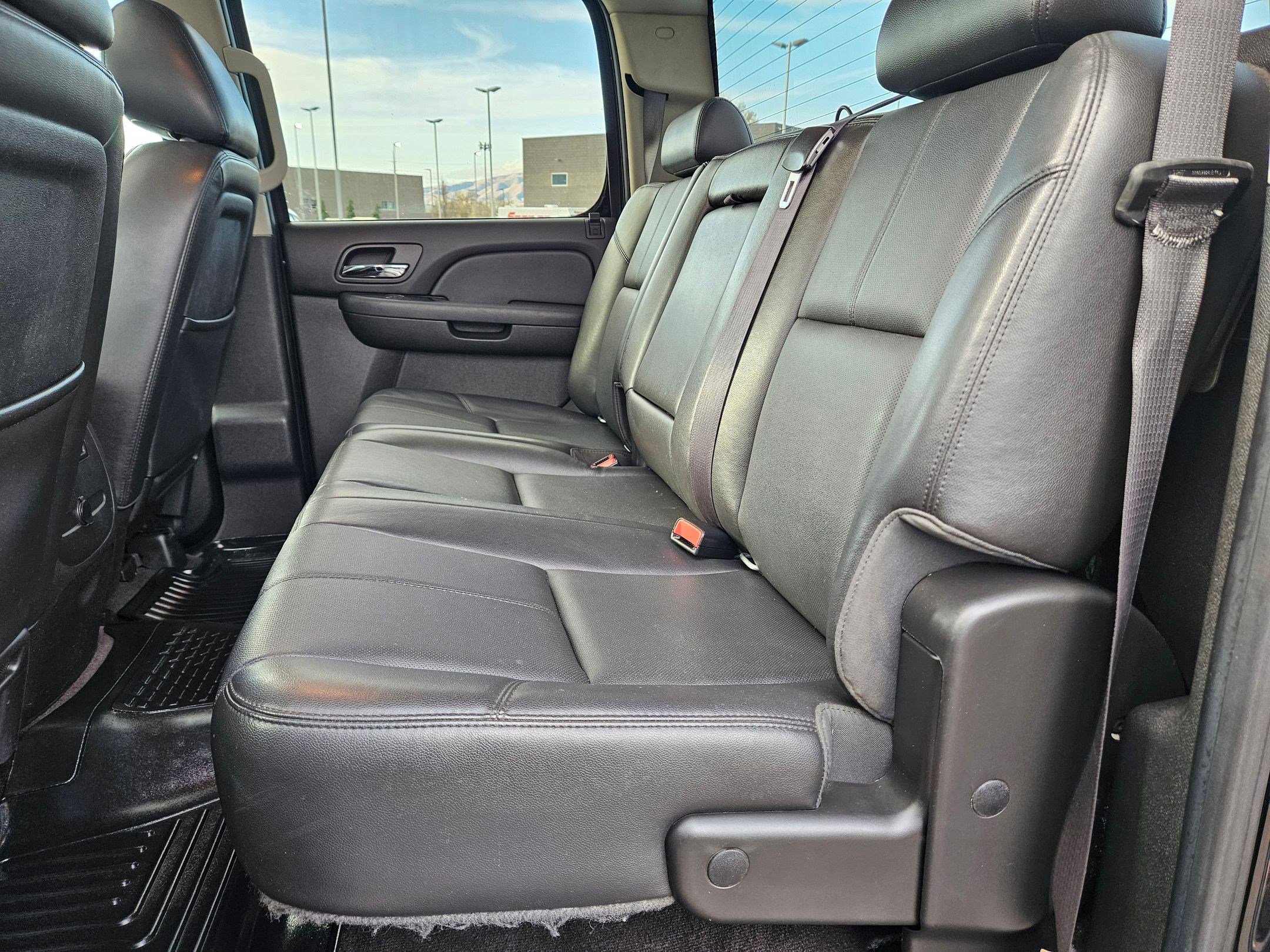 Used 2012 GMC Sierra 3500 SLT image 29