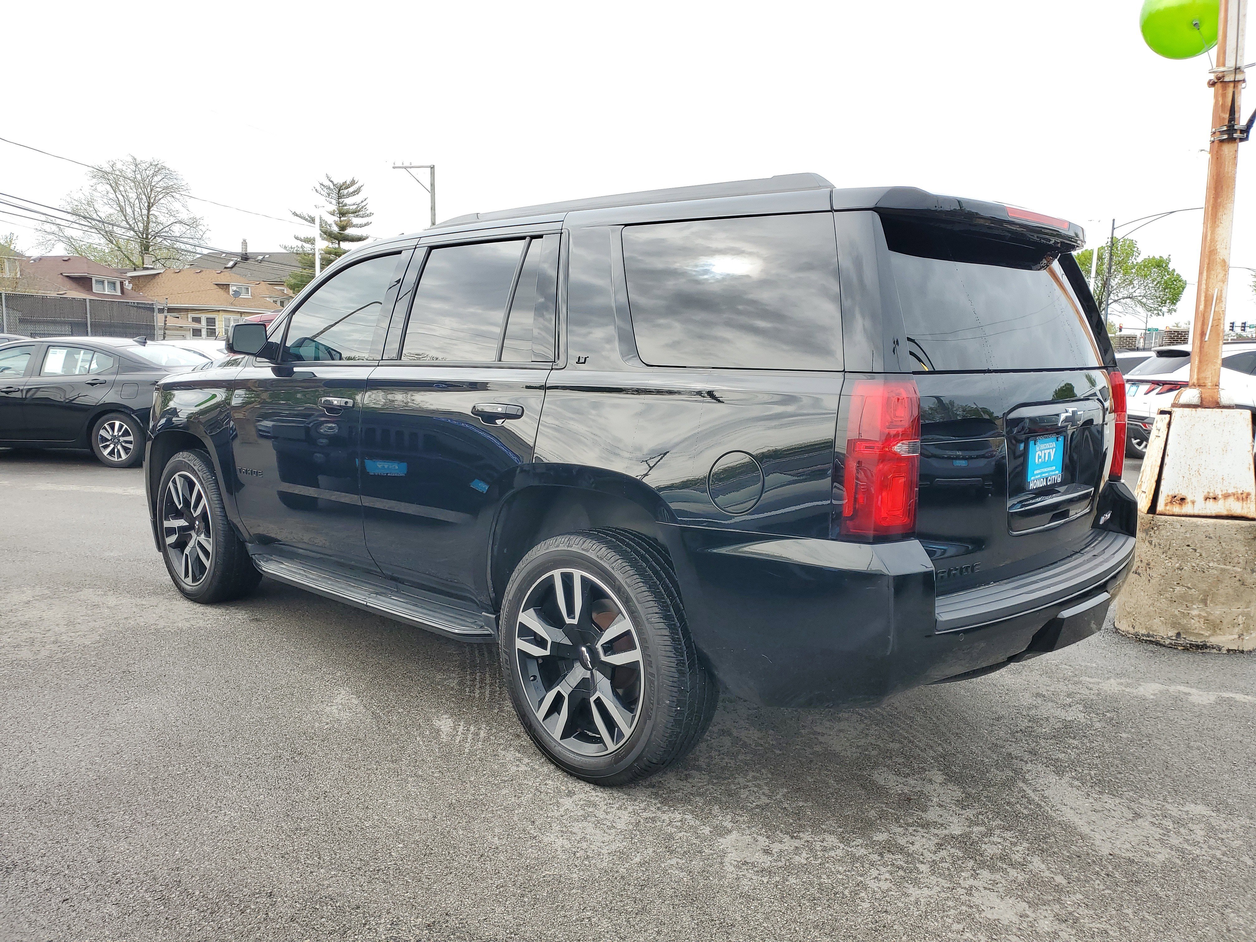 Used 2019 Chevrolet Tahoe LT w/ RST Edition AWD/4WD image 3