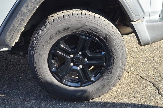Used 2022 Jeep Wrangler Unlimited Sport image 12