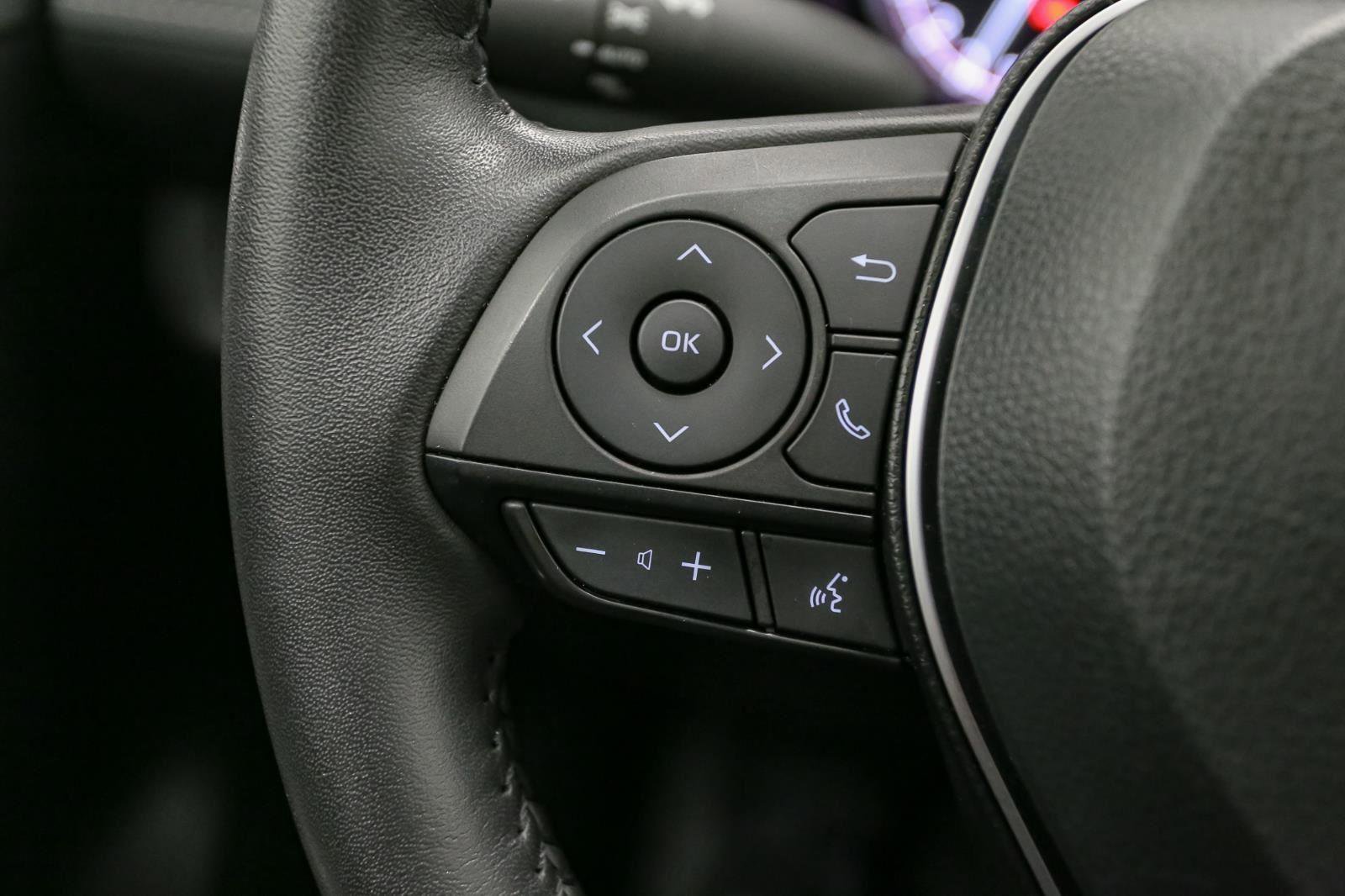 Used 2024 Toyota RAV4 XLE w/ Convenience Package image 33