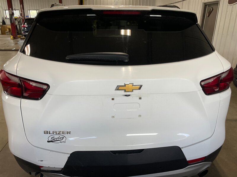 Used 2021 Chevrolet Blazer LT FWD image 24