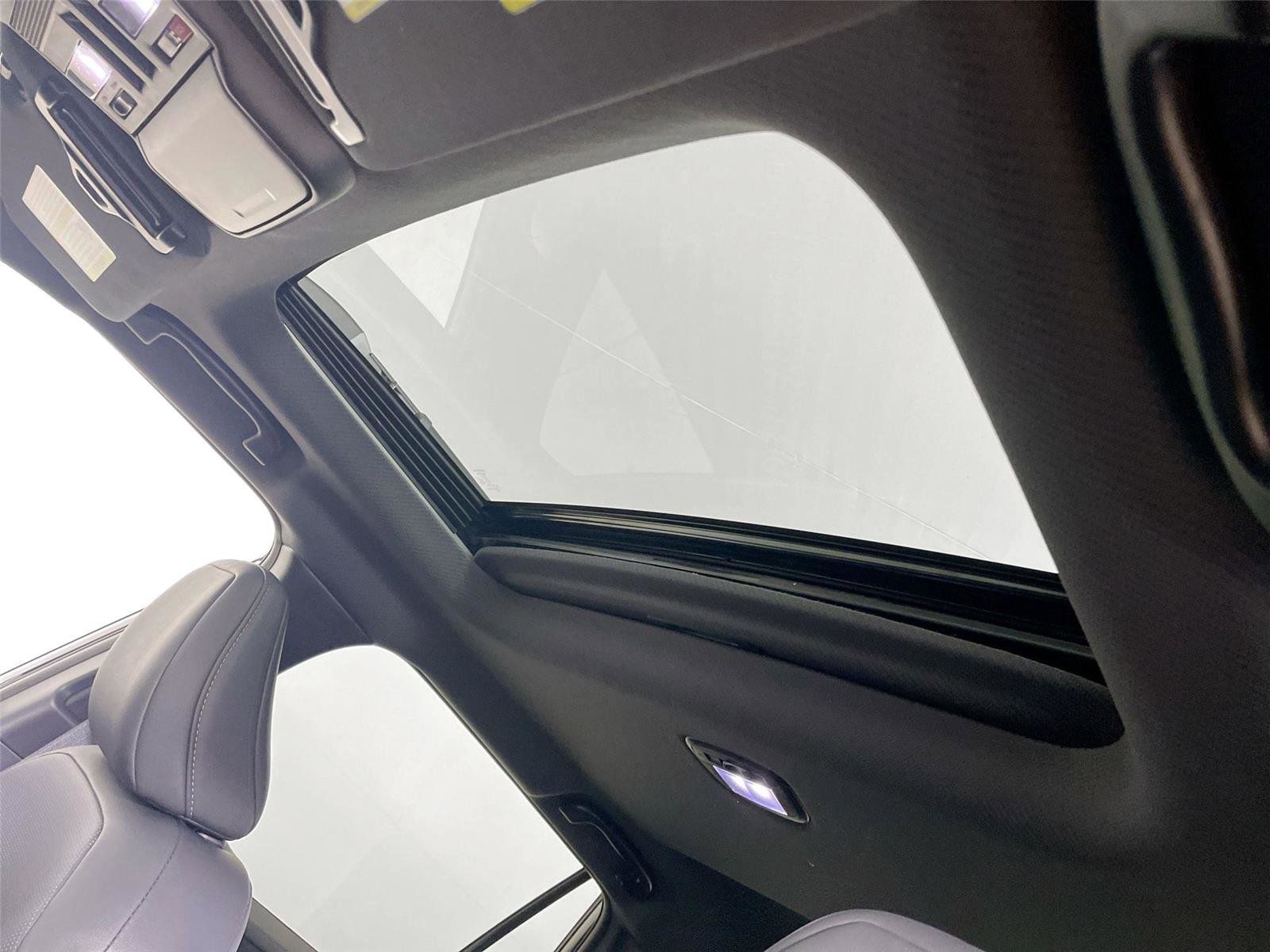 New 2026 Subaru Outback Limited image 17