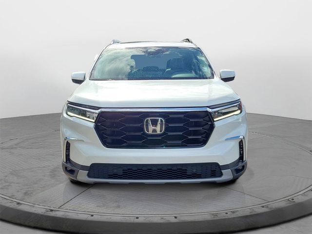 Certified 2024 Honda Pilot Touring video 2