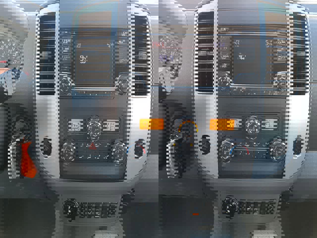 Used 2015 Nissan Frontier SV w/ SV Value Truck Package image 13