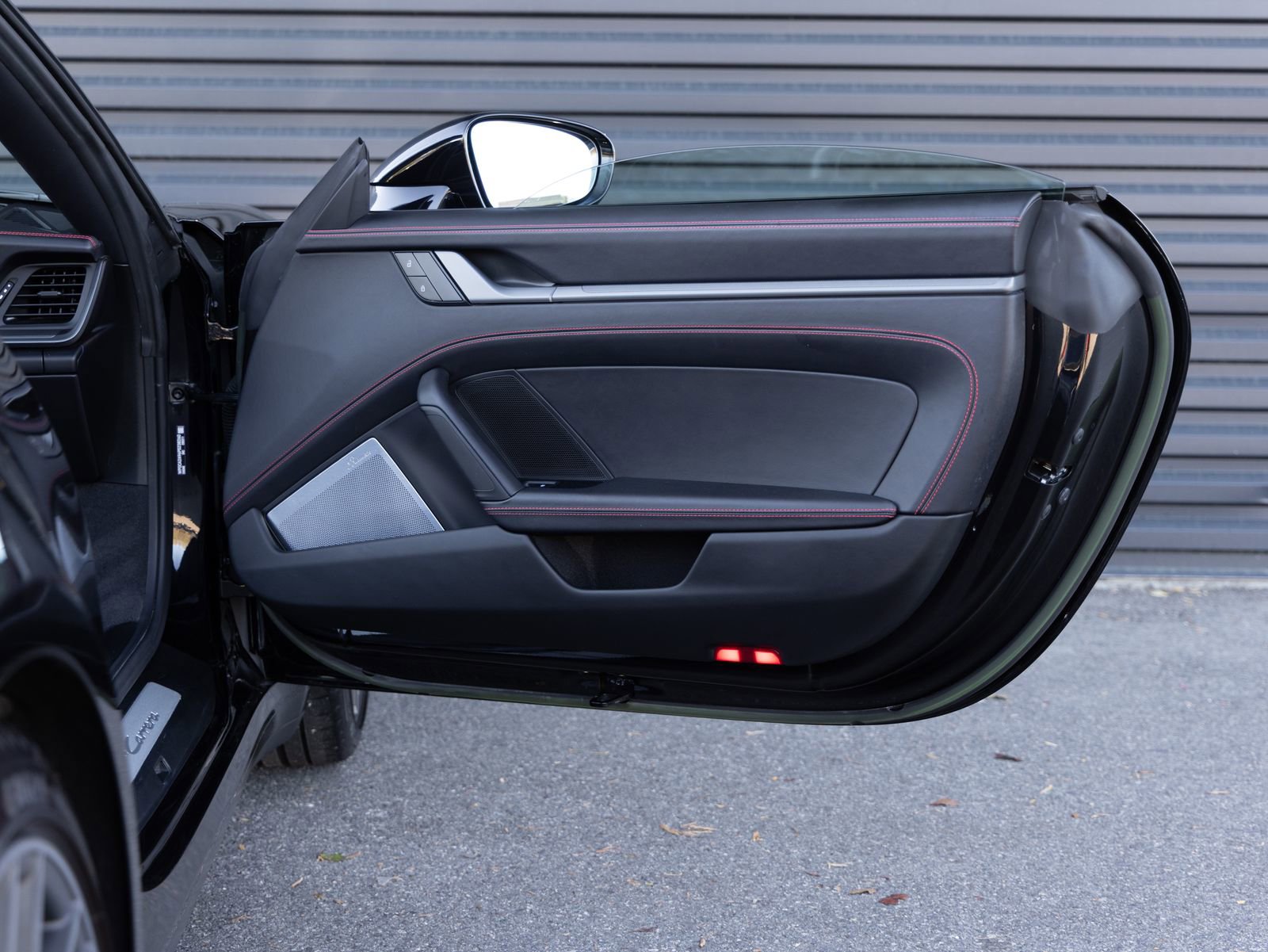 Certified 2023 Porsche 911 Carrera image 30