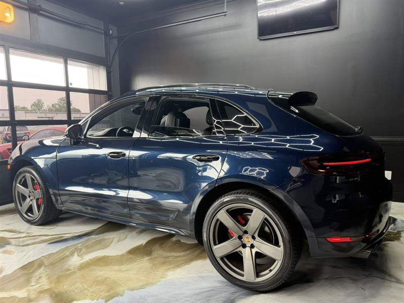 Used 2018 Porsche Macan GTS AWD/4WD image 5