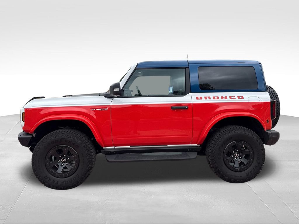 Used 2025 Ford Bronco Stroppe Edition AWD/4WD image 4