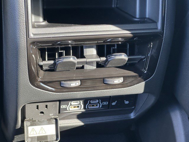 New 2025 Jeep Grand Cherokee Limited image 30