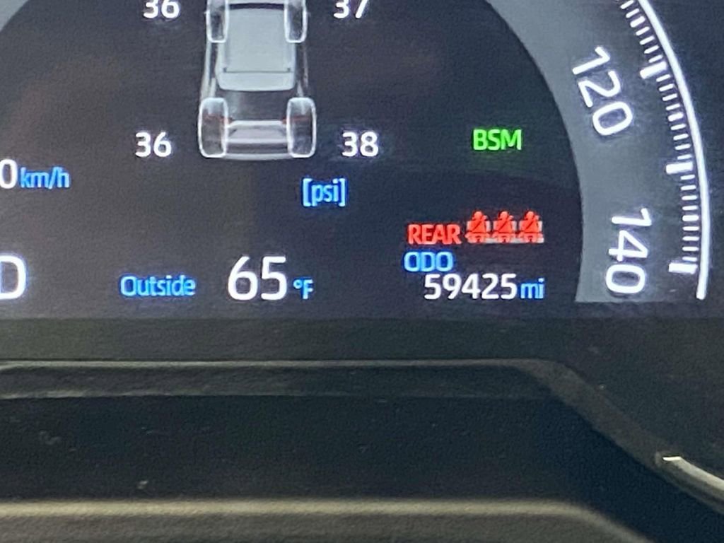 Certified 2024 Toyota RAV4 XLE FWD image 28