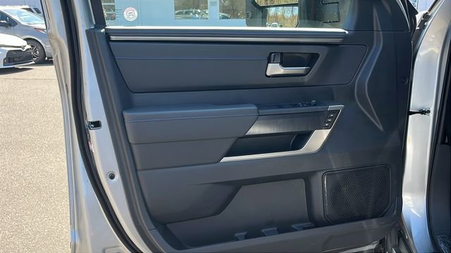 New 2026 Toyota Tundra Platinum AWD/4WD image 6