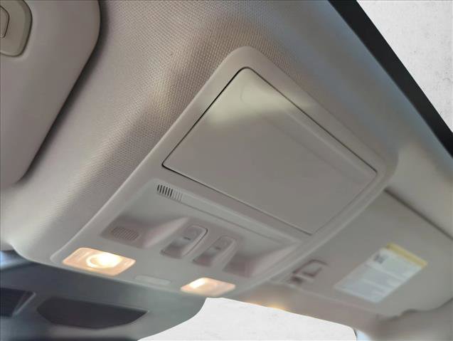 Certified 2021 Ford Escape Titanium w/ Titanium Premium Package image 15