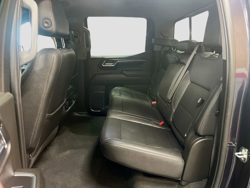Used 2023 GMC Sierra 1500 SLT w/ SLT Premium Package image 25