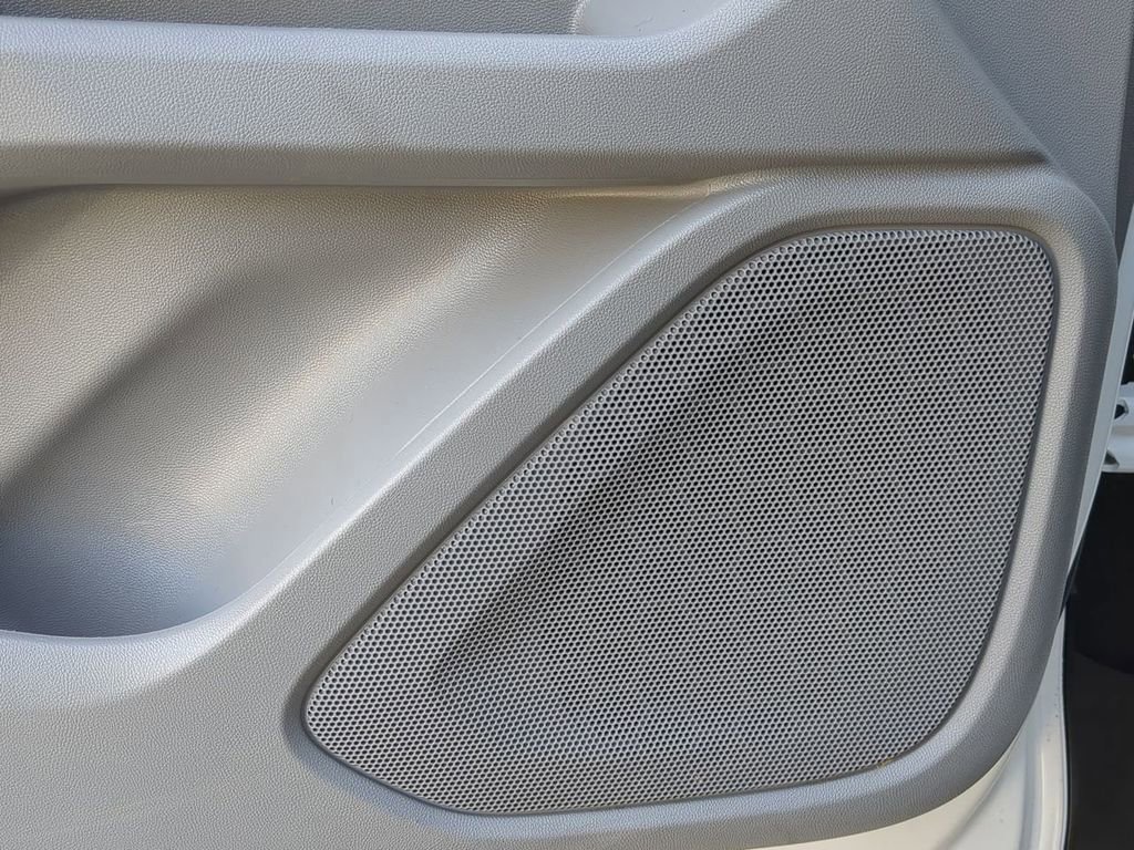 Used 2024 GMC Terrain SLE image 14