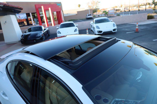 Used 2020 Porsche Panamera 4 AWD/4WD image 51