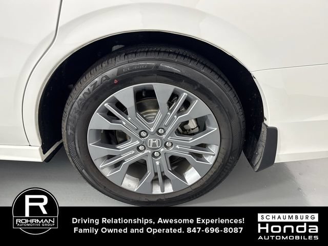 Used 2026 Honda Odyssey Touring image 6
