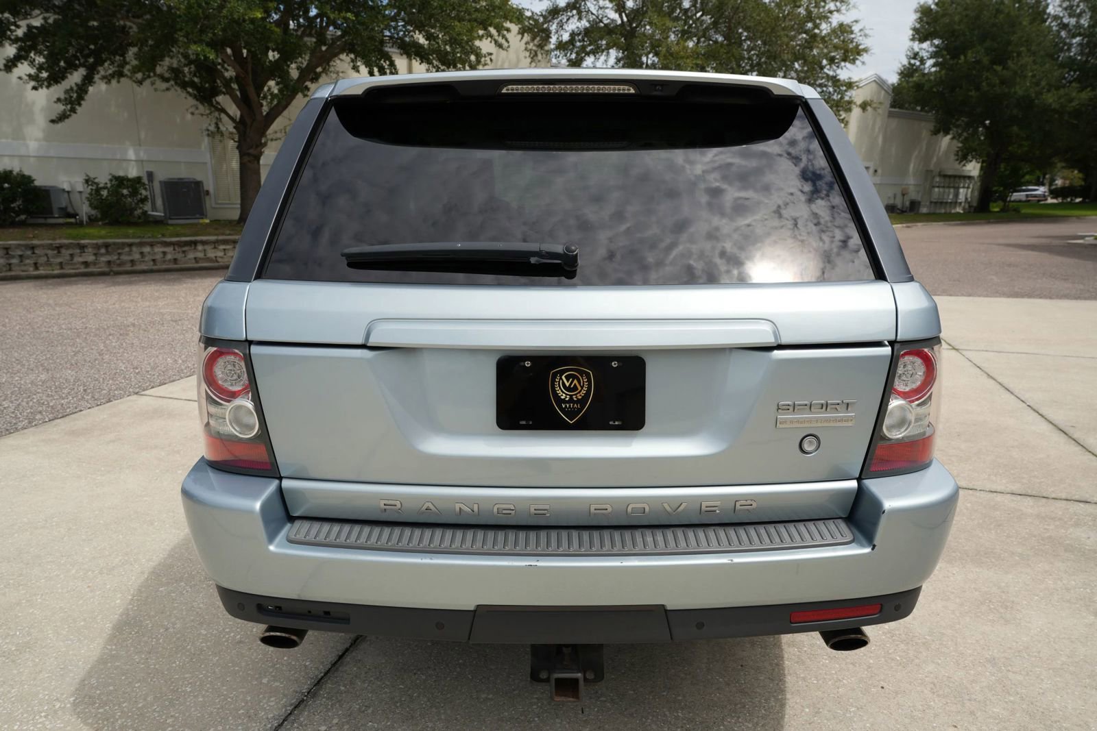 Used 2011 Land Rover Range Rover Sport Supercharged image 8