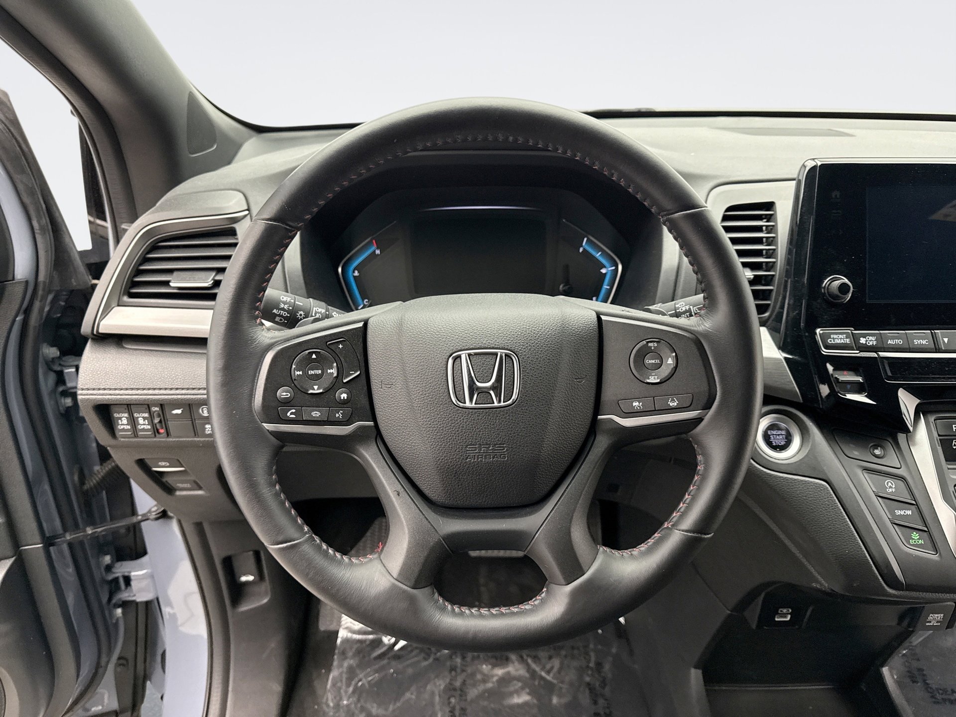 Used 2023 Honda Odyssey Sport image 12