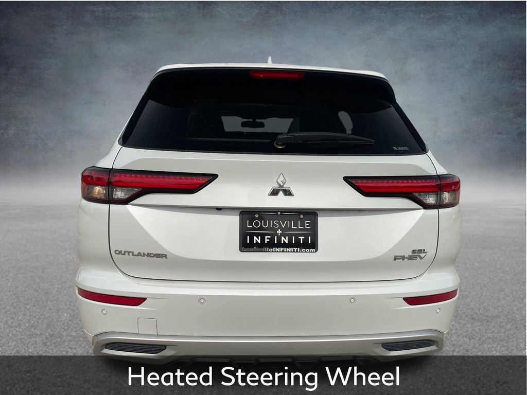 Used 2023 Mitsubishi Outlander SEL AWD/4WD image 7