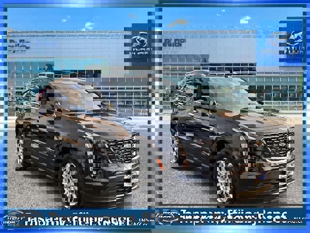 Used 2023 Cadillac XT4 Luxury w/ Cold Weather Package