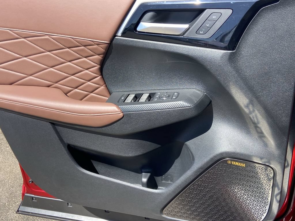 New 2026 Mitsubishi Outlander SEL FWD image 19
