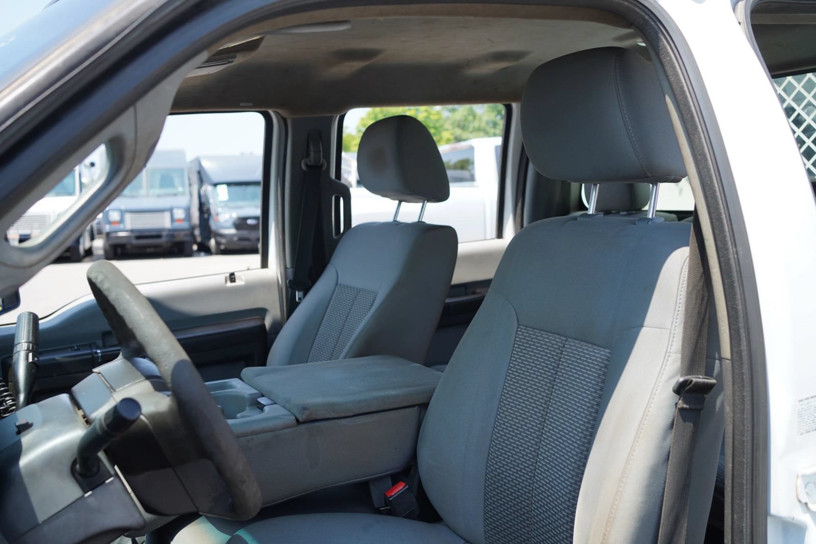 Used 2015 Ford F550 4x4 Crew Cab Super Duty image 24