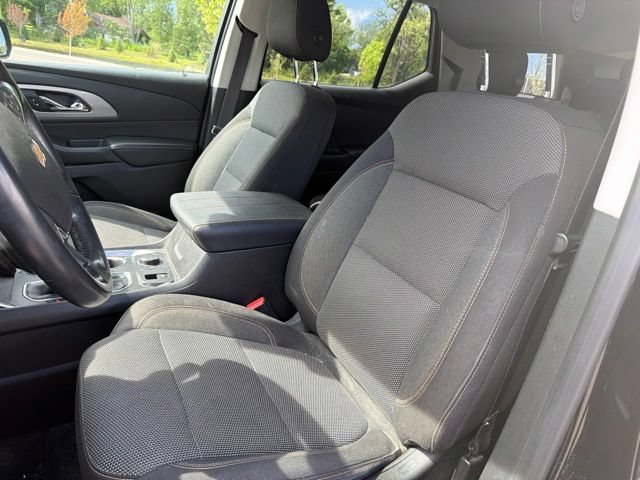 Used 2018 Chevrolet Traverse LT AWD/4WD image 11