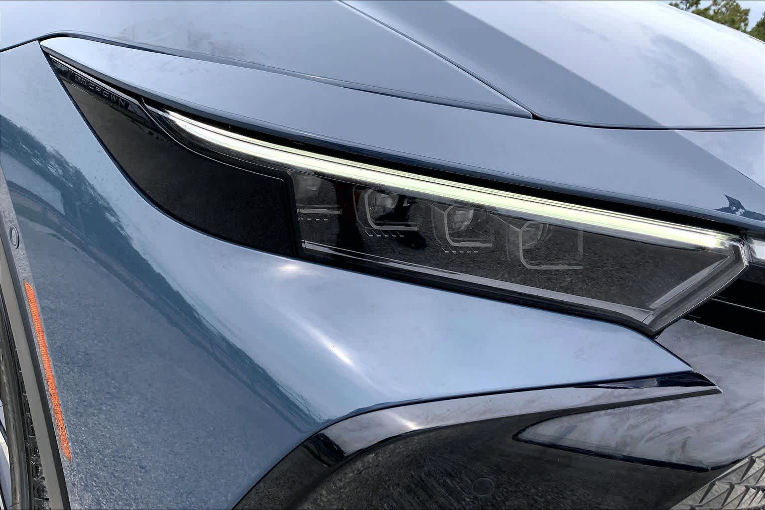 Certified 2025 Toyota Crown Platinum AWD/4WD image 27