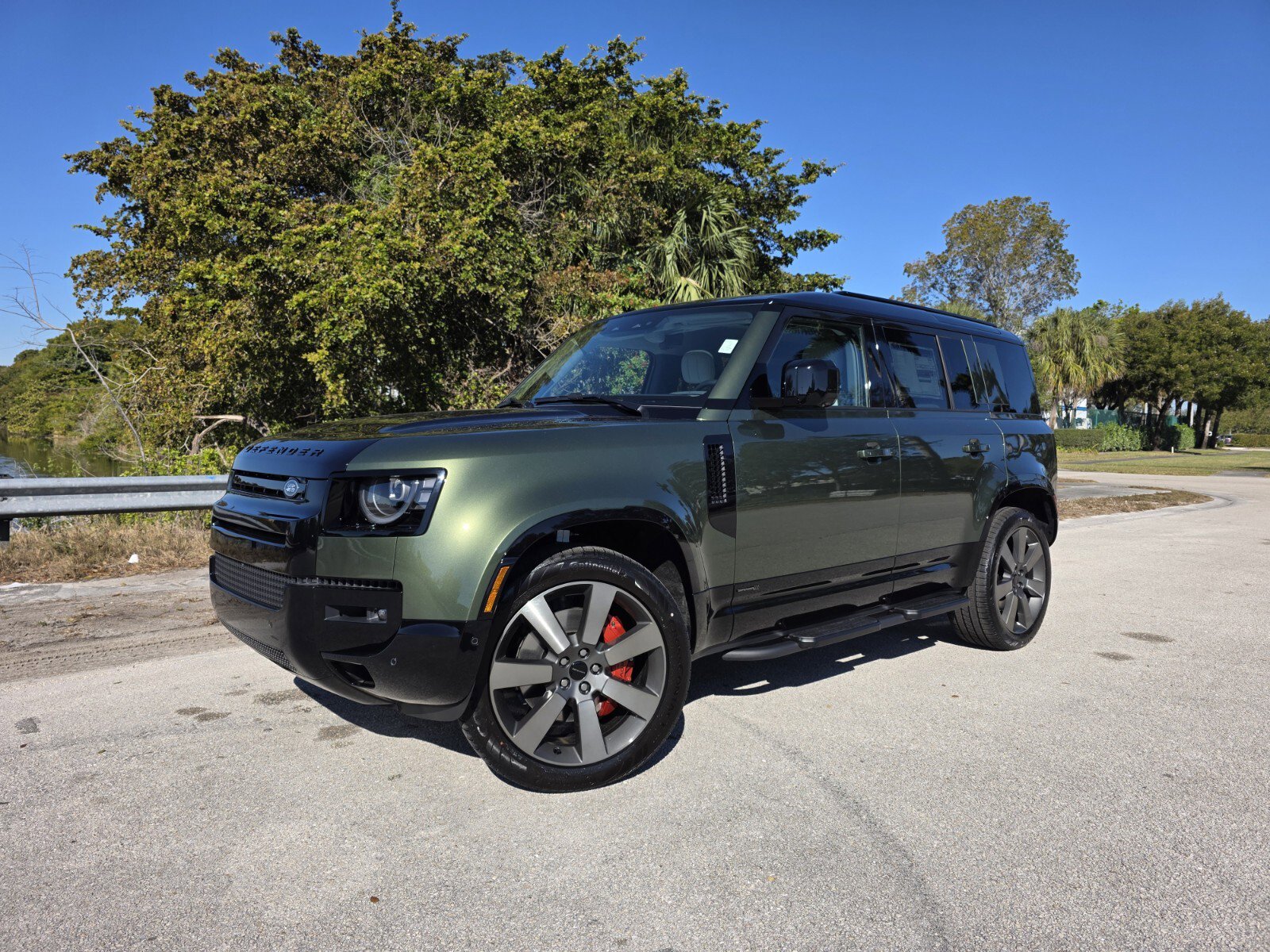 New 2026 Land Rover Defender 110 X image 1