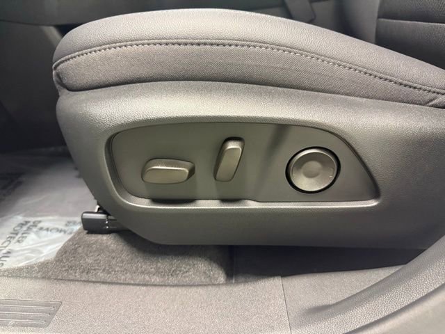 New 2026 Chevrolet Equinox LT image 14