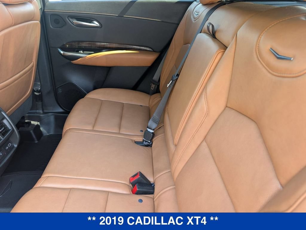 Used 2019 Cadillac XT4 Premium Luxury AWD/4WD image 17
