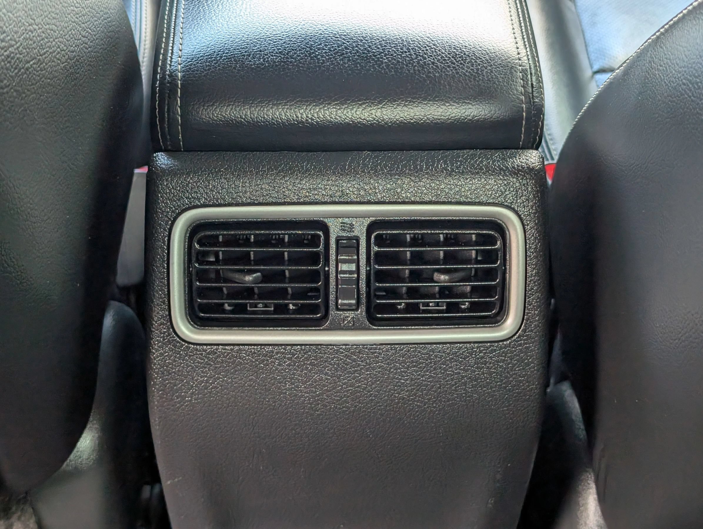 Used 2018 Nissan Altima 2.5 SL FWD image 30