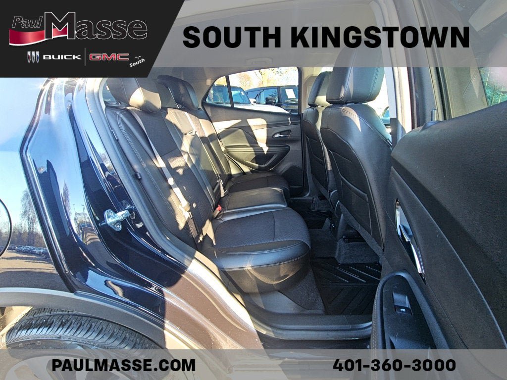 Used 2022 Buick Encore Preferred w/ Safety Package AWD/4WD image 16
