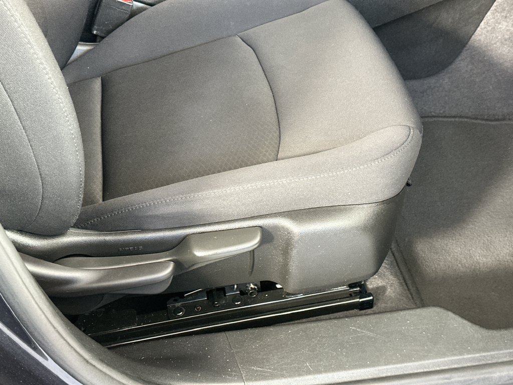 Used 2023 Chevrolet Malibu LT FWD image 23