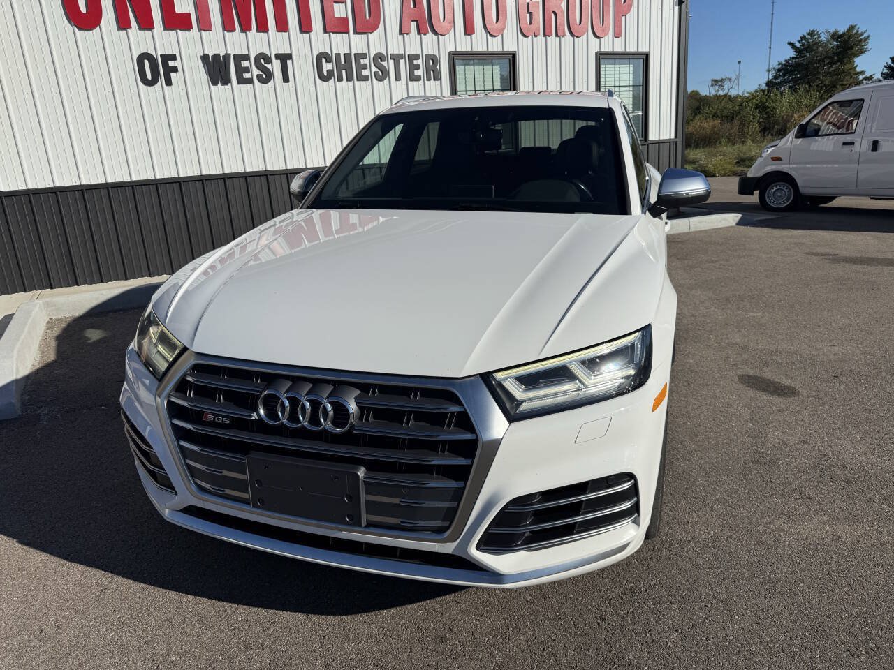 Used 2018 Audi SQ5 Premium Plus w/ S Sport Package AWD/4WD image 2