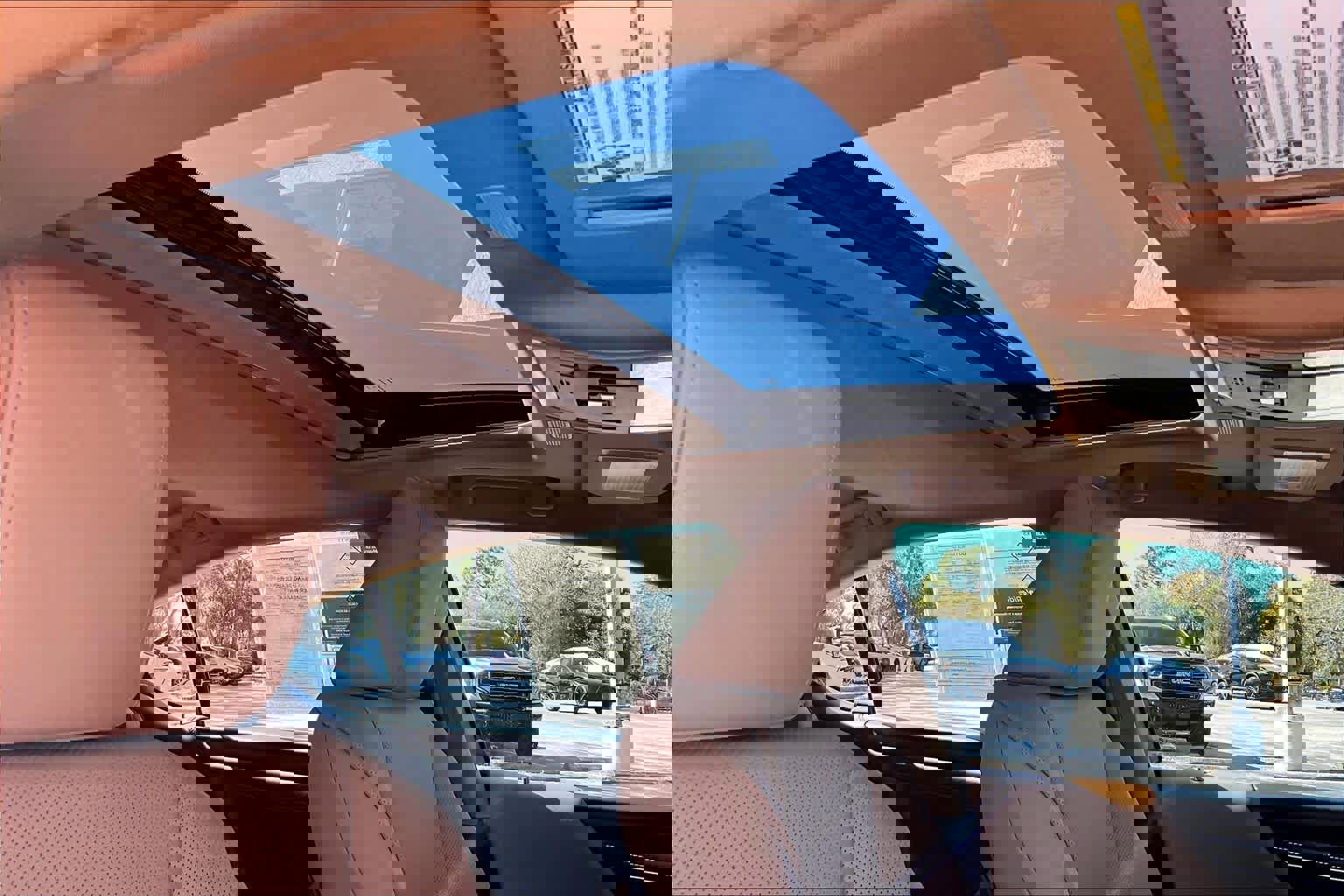 Used 2025 Lexus ES 350 w/ Premium Package image 14