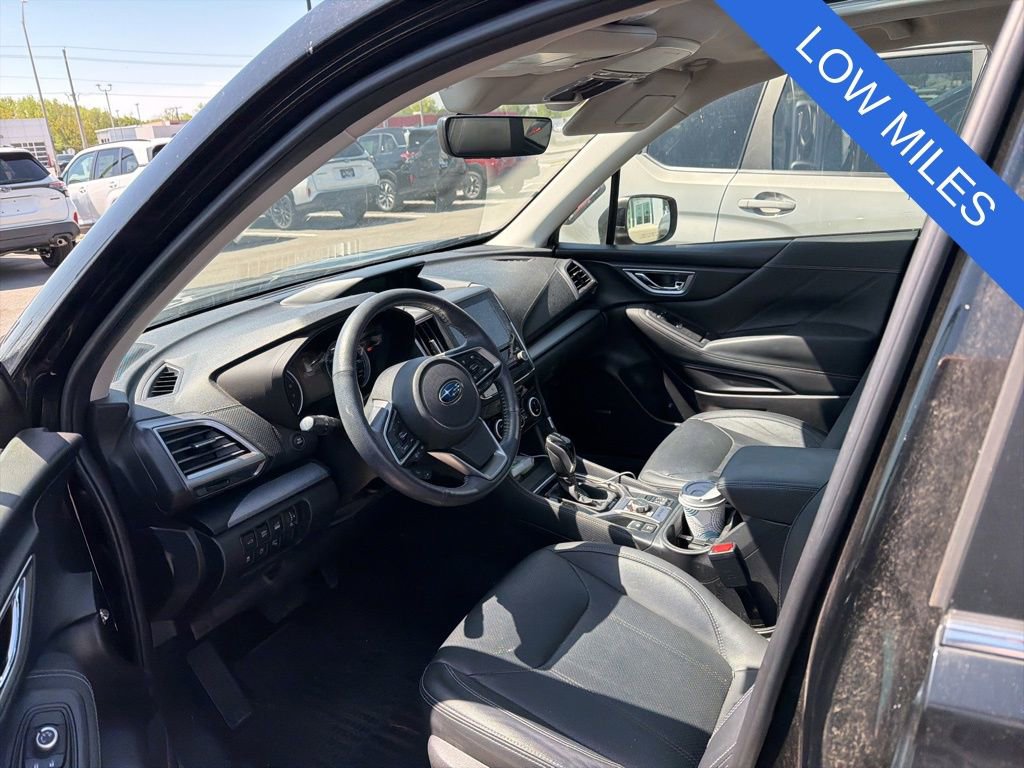 Used 2019 Subaru Forester Limited AWD/4WD image 6
