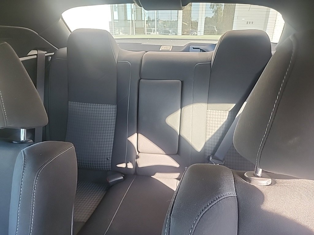 Used 2019 Dodge Challenger GT w/ Driver Convenience Group image 10