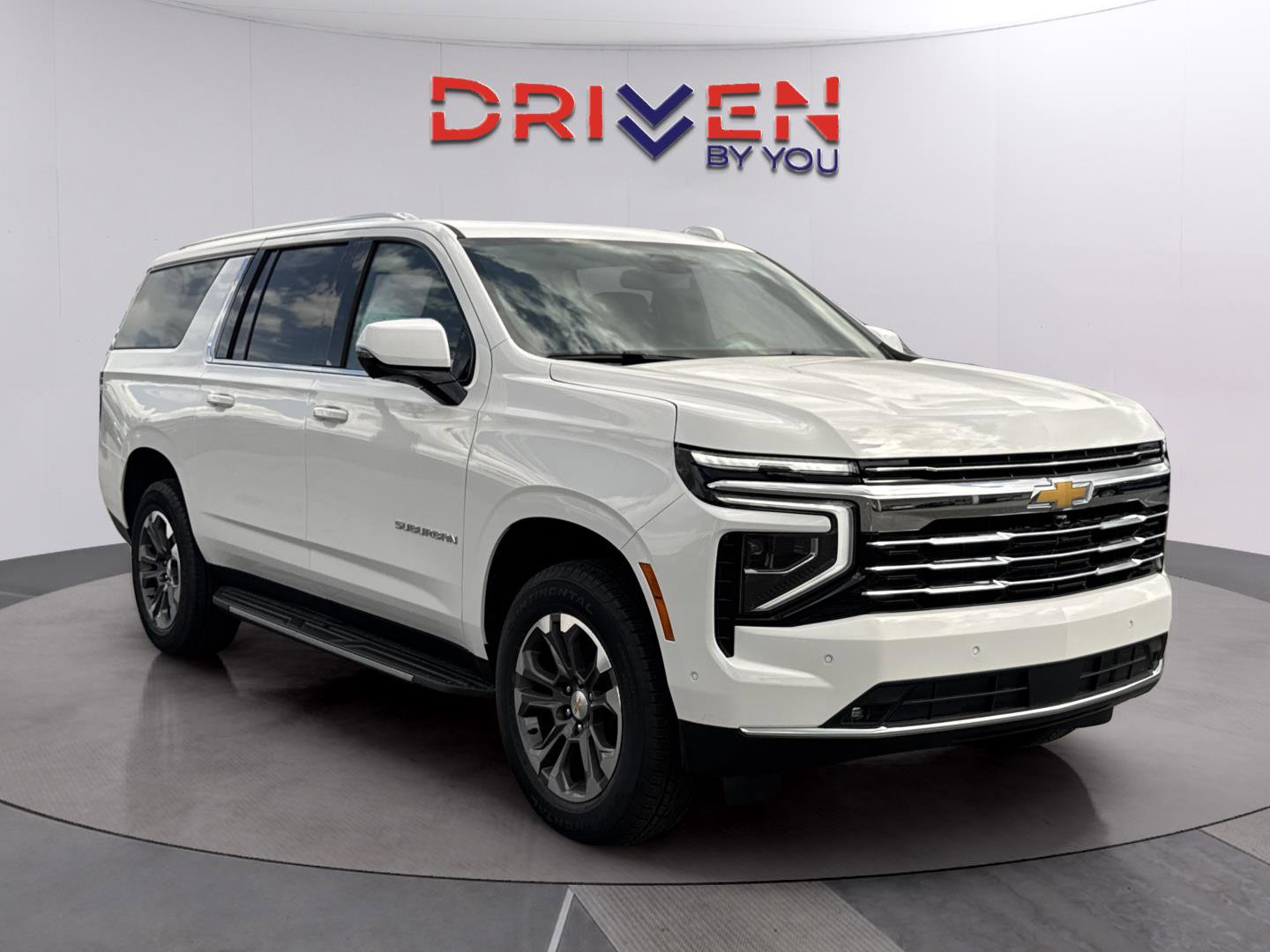 New 2026 Chevrolet Suburban LT w/ Comfort Package RWD image 8