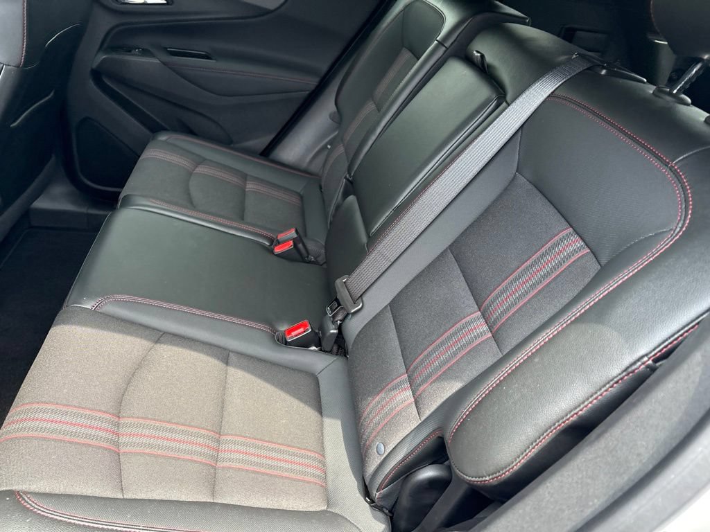 Certified 2023 Chevrolet Equinox RS FWD image 11