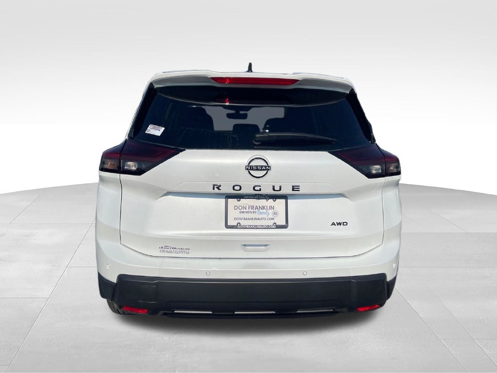 New 2026 Nissan Rogue Dark Armor AWD/4WD image 4