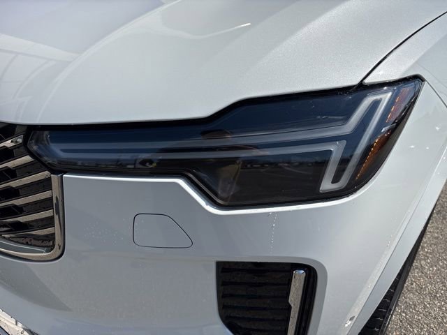 Used 2025 Volvo XC90 B5 Plus image 9