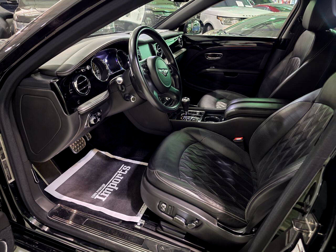 Used 2017 Bentley Mulsanne RWD image 39
