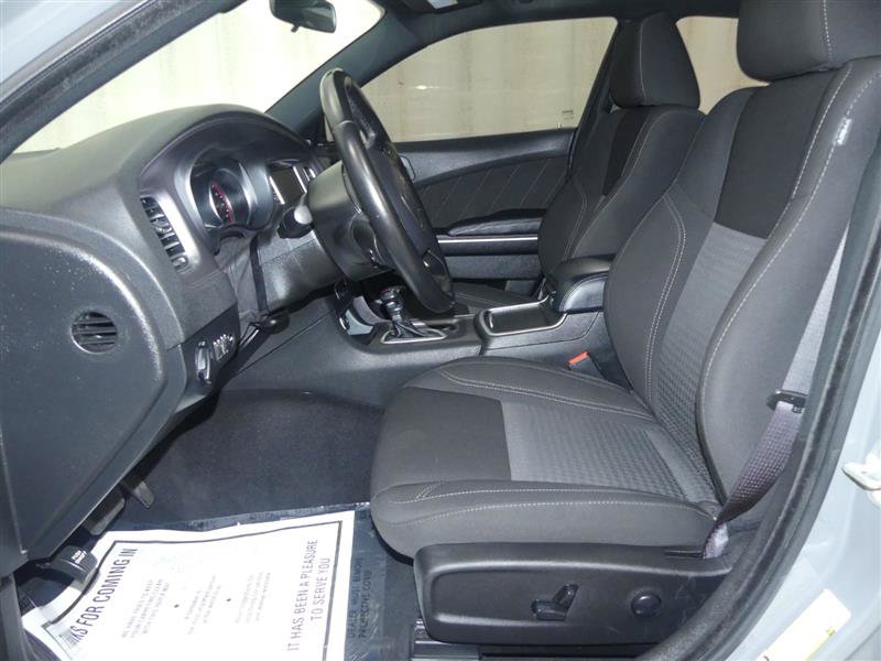 Used 2023 Dodge Charger SXT RWD image 19