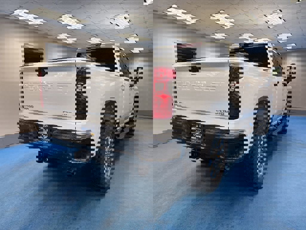 New 2026 Chevrolet Silverado 2500 Custom w/ Custom Value Package image 2