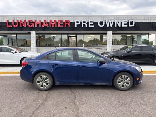 Used 2013 Chevrolet Cruze LS FWD image 5