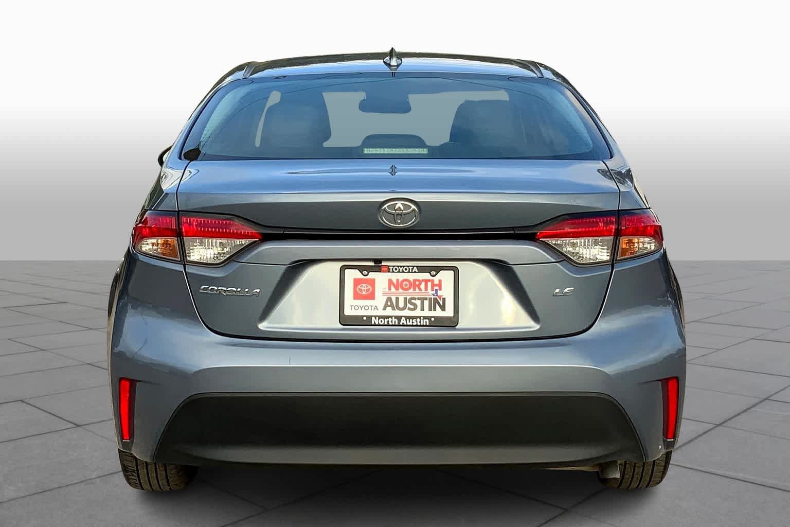 Used 2023 Toyota Corolla LE FWD image 5