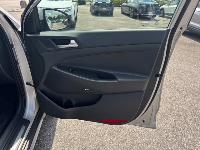 Used 2020 Hyundai Tucson Limited FWD image 23