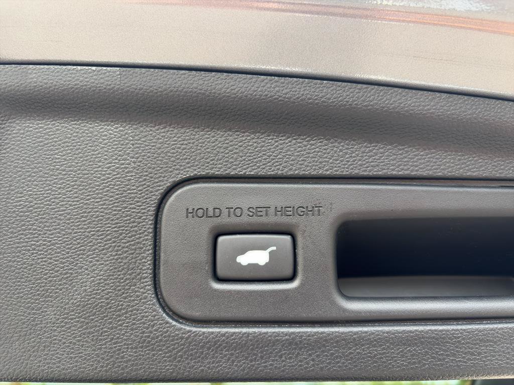 Certified 2026 Acura MDX w/ Technology Package FWD image 27