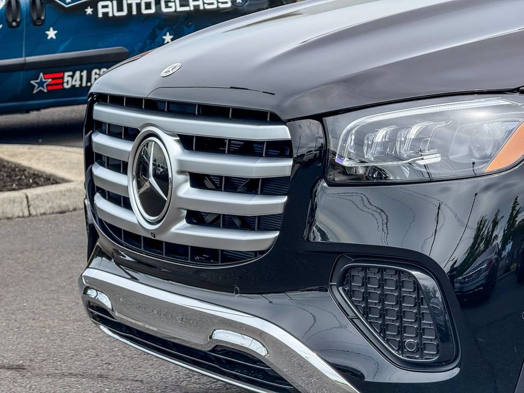 New 2026 Mercedes-Benz GLS 450 4MATIC image 3